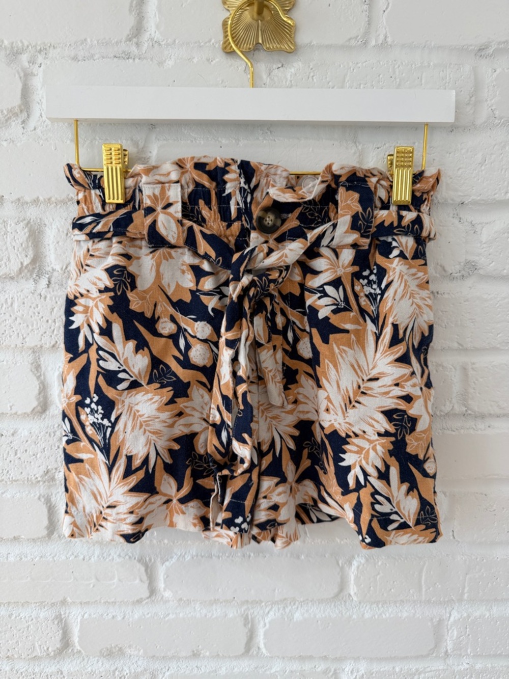 Forever 21 Navy, Tan & White Tropical Print Shorts